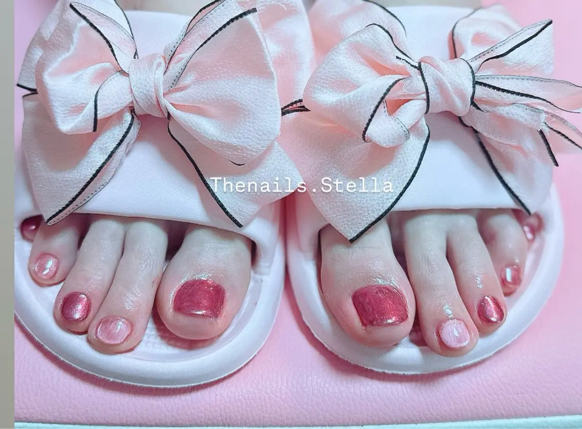 ネイル フットネイル TheNails Stellaのネイルデザイン