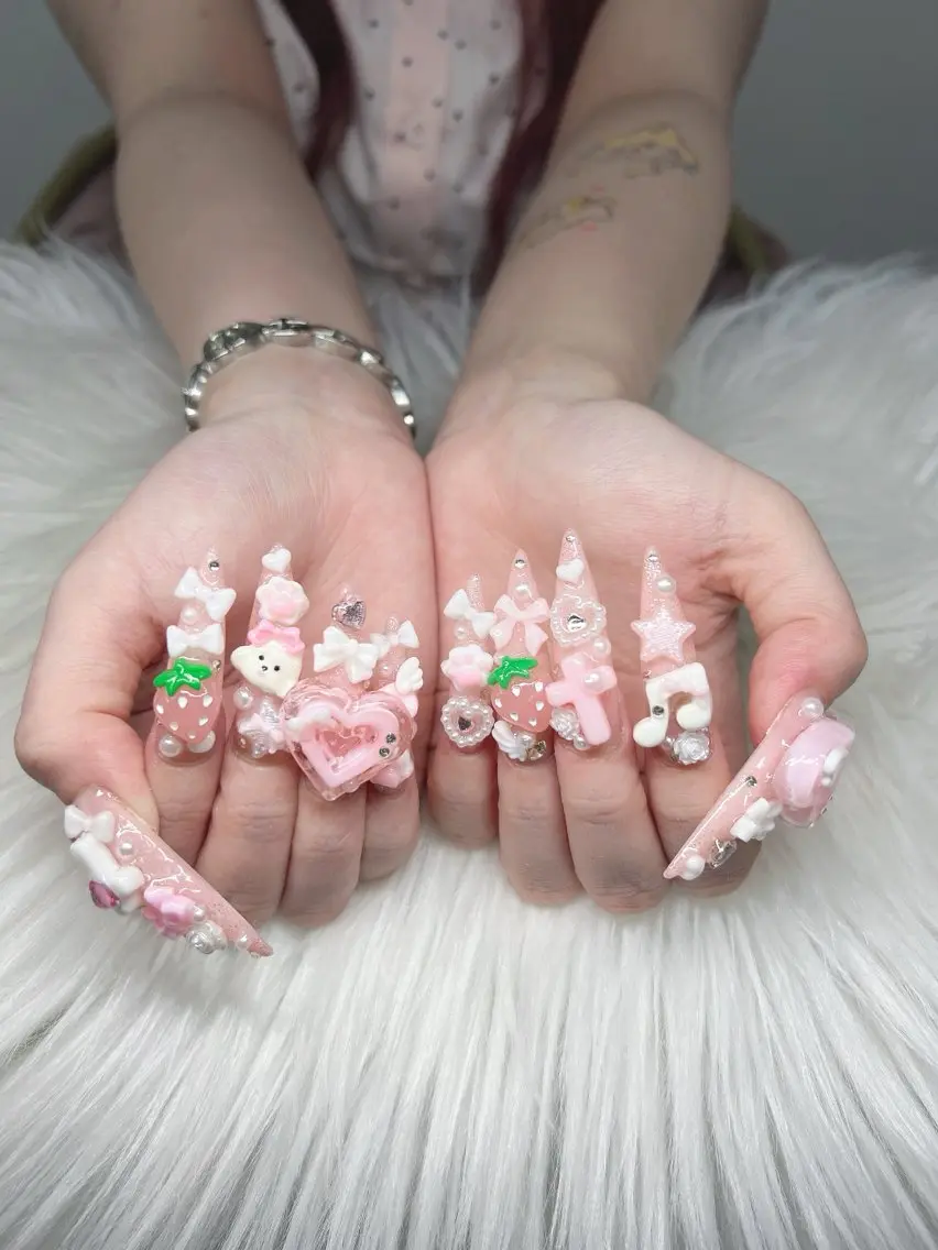 ネイル ハンドネイル Lee Nails チップ長さだし専門店のネイルデザイン