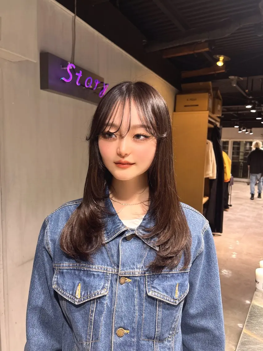 ロング 韓国風カラー 姫カット 韓国風ヘア レイヤーカット ワンホンレイヤー MEI🎀レイヤー 🎀韓国styleのヘアスタイル