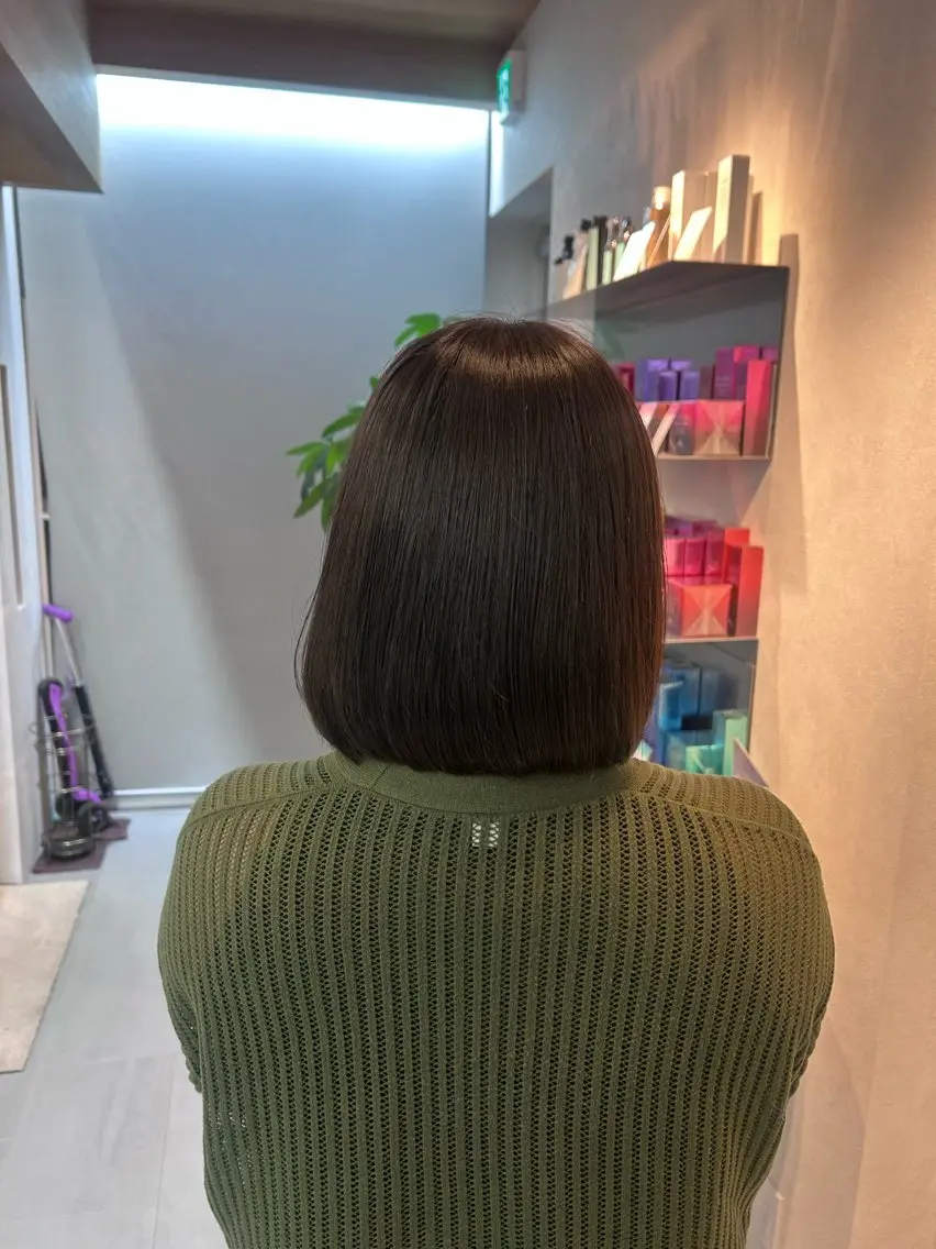 ミディアム カラー カット ヘアカラー トリートメント ヘッドスパ RINO LAMINのヘアスタイル