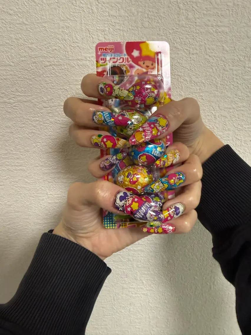 ネイル AZNAIL matsudaのネイルデザイン