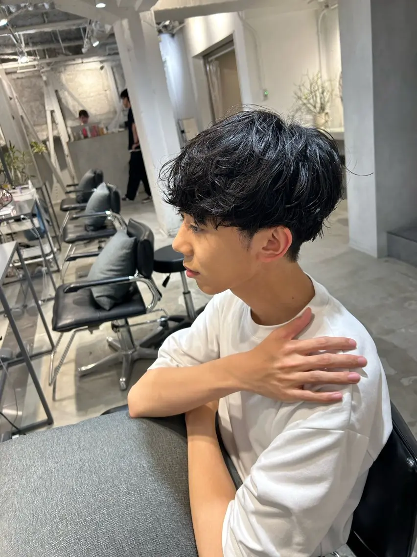 パーマ メンズ カット パーマ メンズ清潔感のプロ 💈メンズパーマ藤田のヘアスタイル