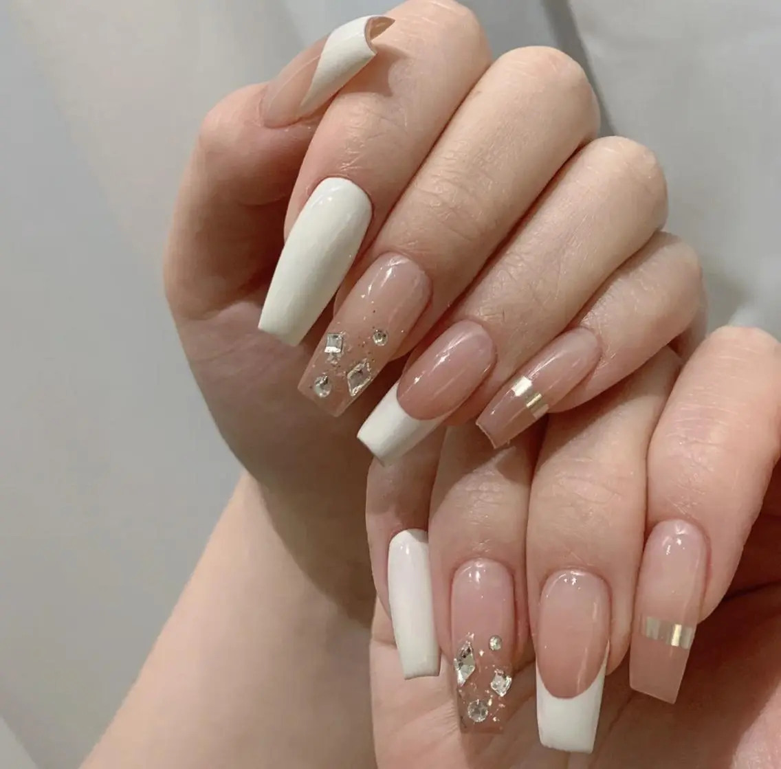 ネイル 長さ出し ネイルチップ Queen's ゆなのネイルデザイン