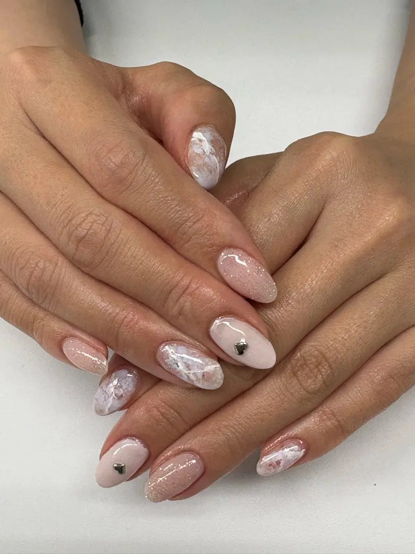 ネイル ニュアンスネイル 延原 ネイルステーションのネイルデザイン