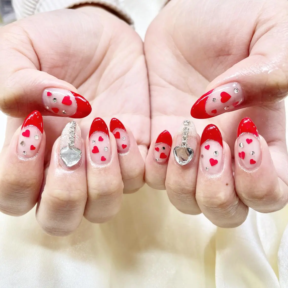 ネイル フレンチネイル ハート 🎀AYAKO 🎀中韓ネイルのネイルデザイン