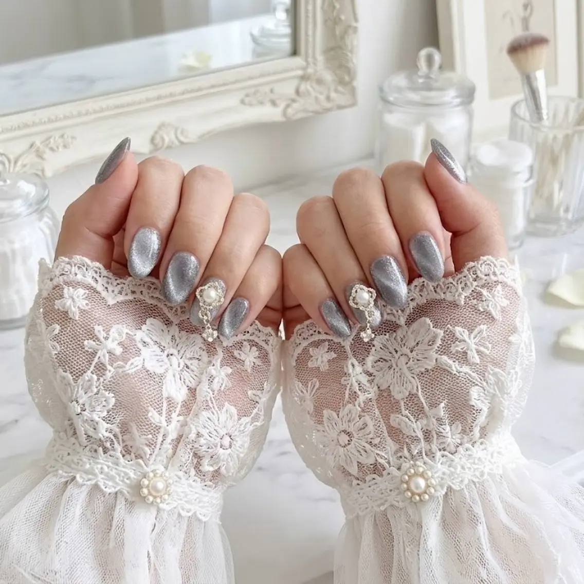 ミディアム ハンドネイル Nail Salon midnightのネイルデザイン