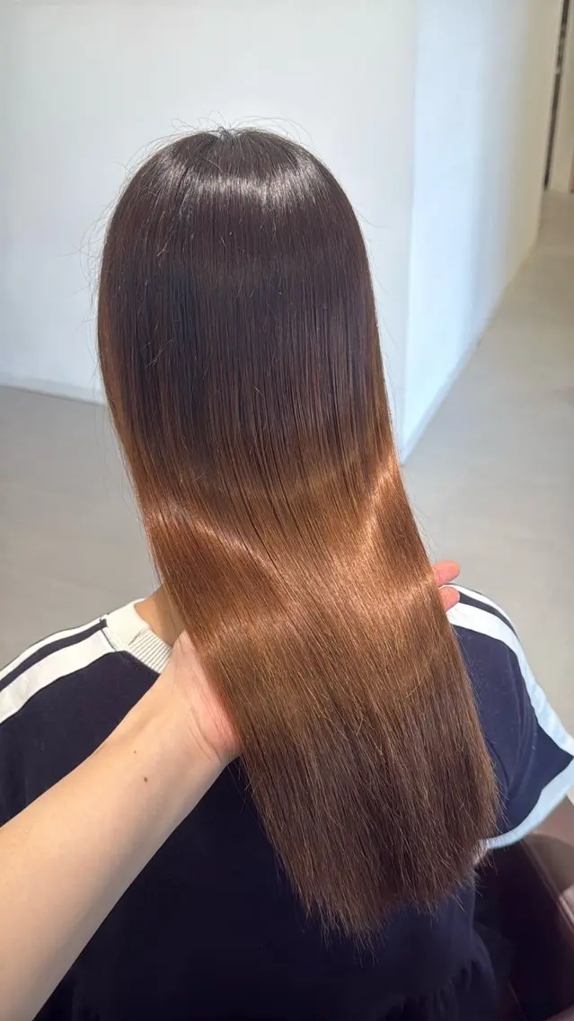 ロング トリートメント ️🫧透明感カラー& 髪質改善🎀いさきのヘアスタイル