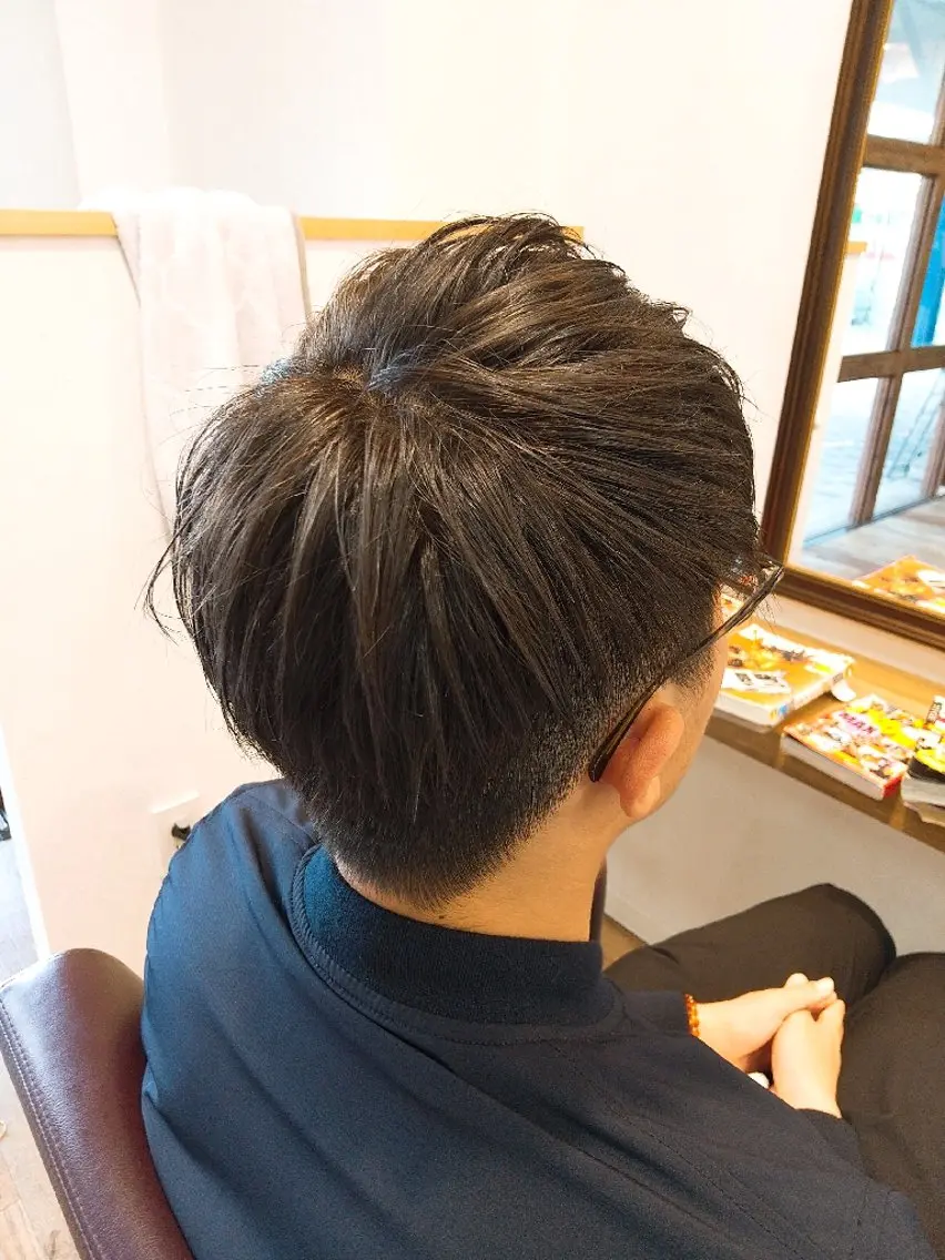 ショート メンズ マッシュ ショートヘア 阪本 俊のヘアスタイル