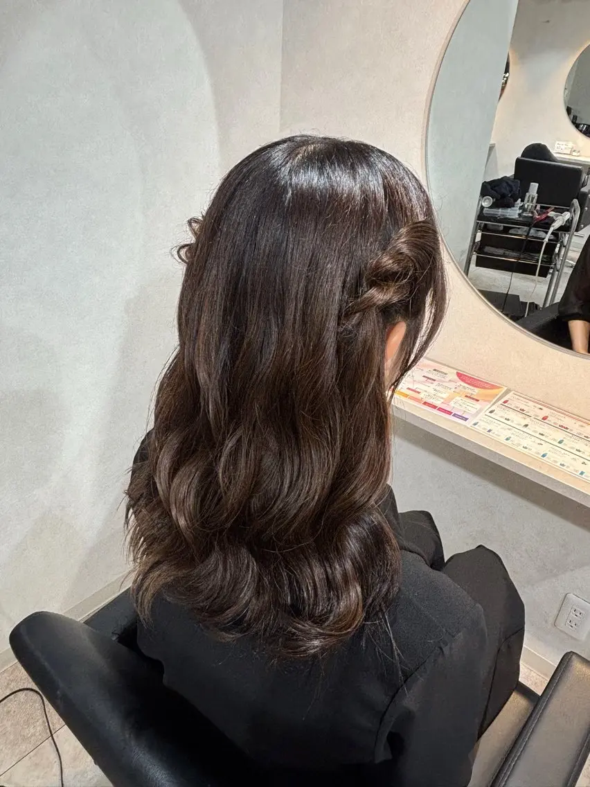 ロング ヘアアレンジ ヘアセット 程塚七海 /韓国風レイヤー🎀のヘアスタイル