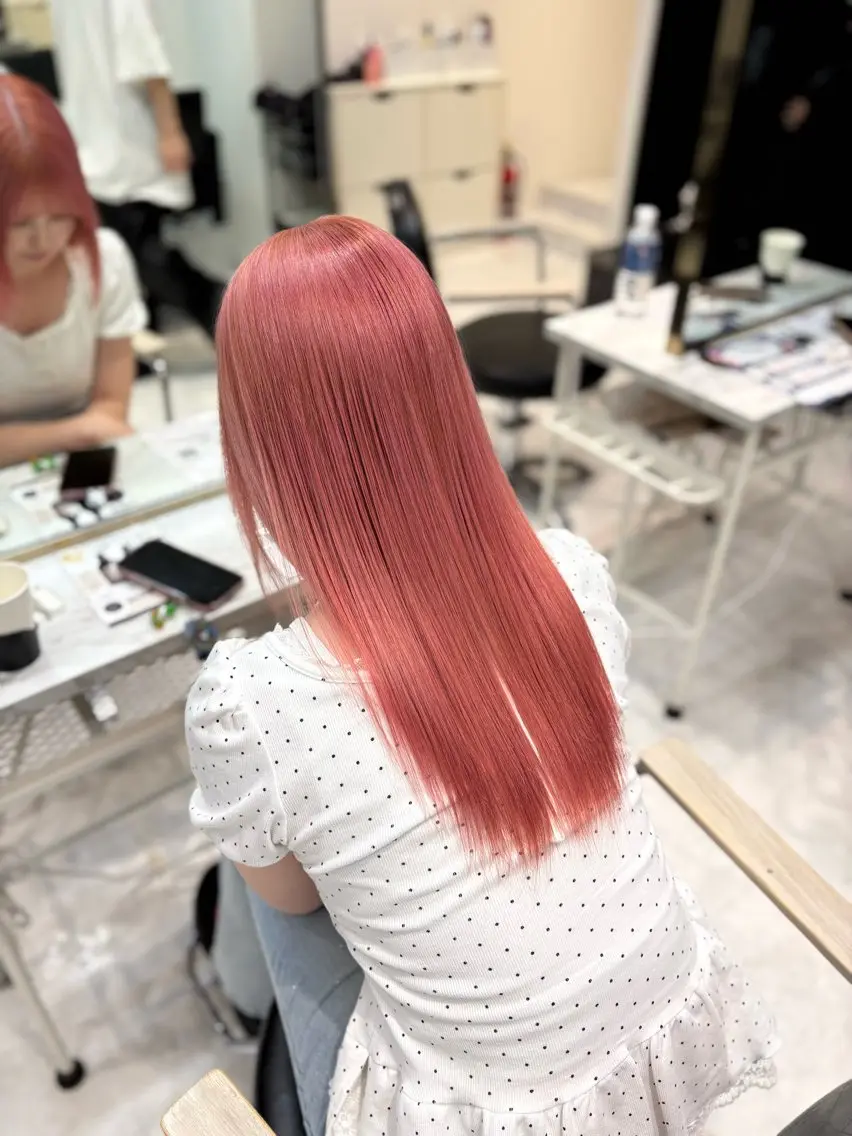 ロング カラー ベージュカラー ピンクカラー ピンクベージュ ヘアカラー トリートメント ヘアセット 色落ち綺麗🩰ハイ トーン🎀RINKAのヘアスタイル