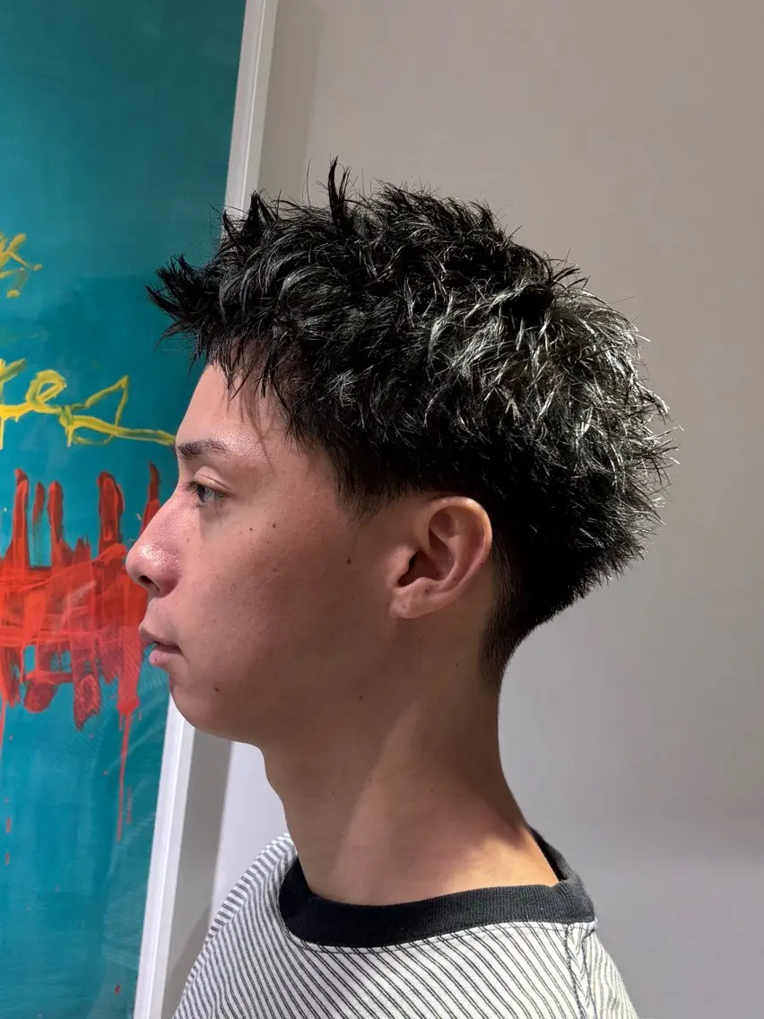 ショート メンズ スパイキーショート ショートヘア メンズカット 髙橋創のヘアスタイル