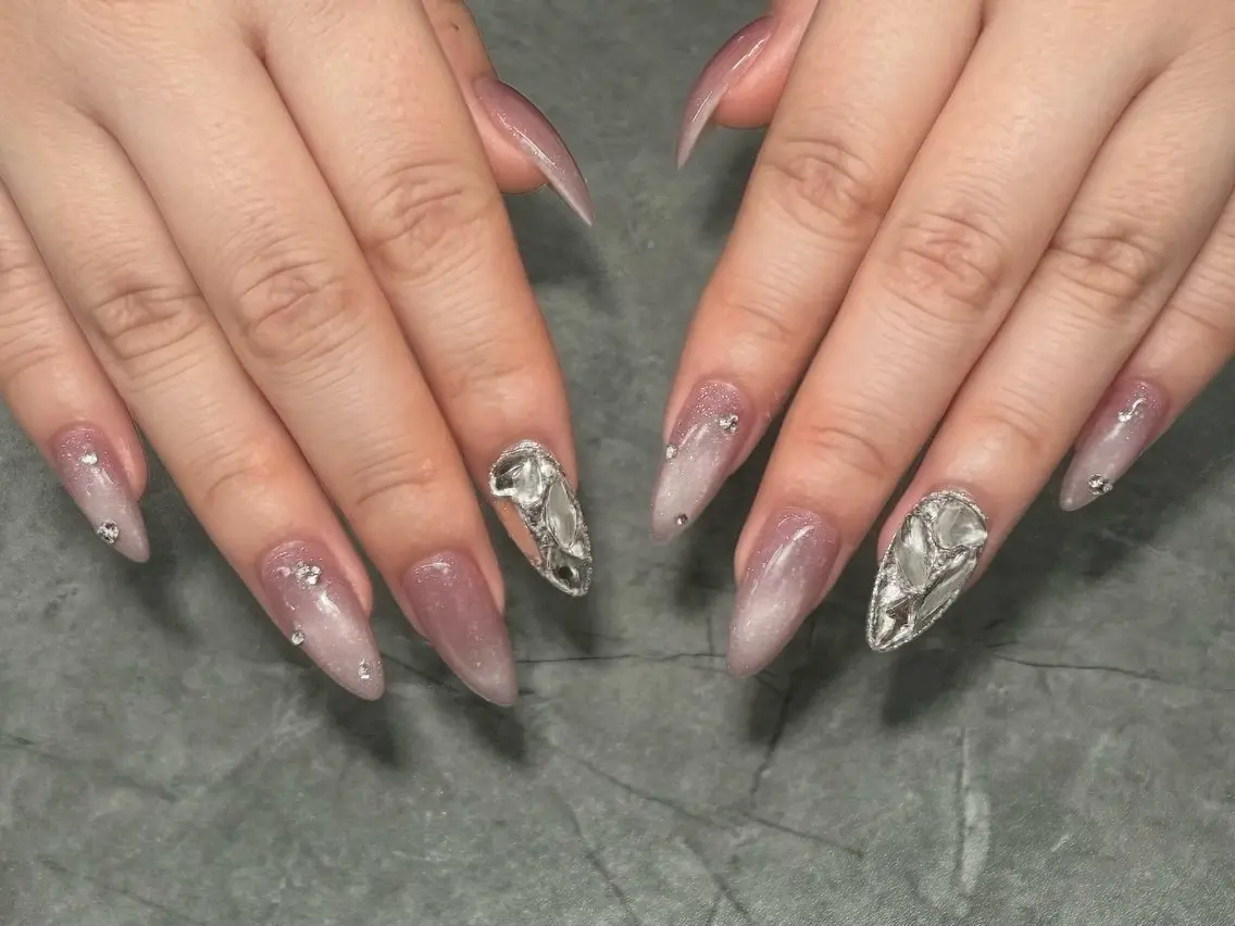 ネイル ハンドネイル NABI NAIL miharu🖤のネイルデザイン