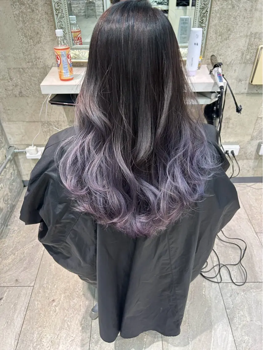 ロング カラー グラデーションカラー 平野 世菜のヘアスタイル
