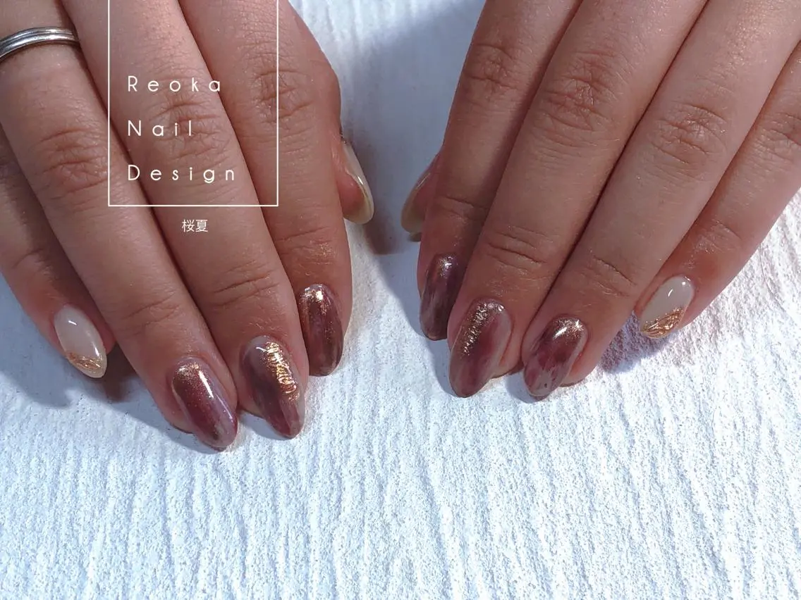 ミディアム ネイル アートネイル Blowe ニュアンスのネイルデザイン