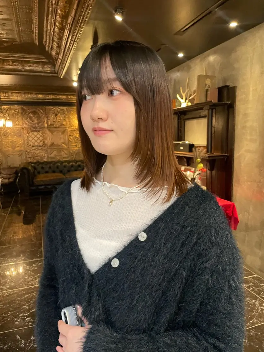 ミディアム カラー パーマ ヘアアレンジ カット トリートメント くびれレイヤー/艶 カラー　MADOKAのヘアスタイル