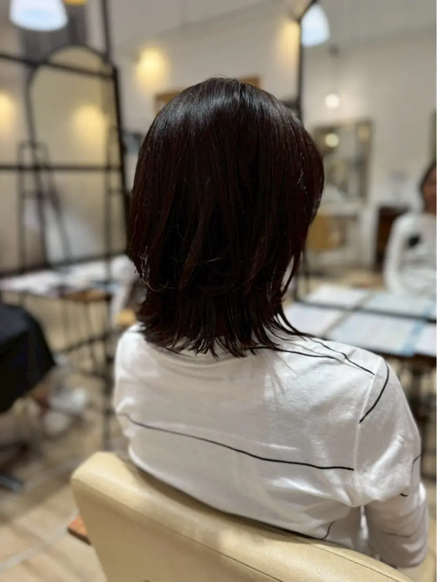 ミディアム ヘアカラー 三輪 あおいのヘアスタイル