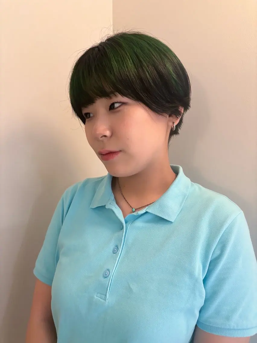 ショート カラー ブリーチ デザインカラー 名古屋カラーモデル/ 暖色カラー/リカのヘアスタイル