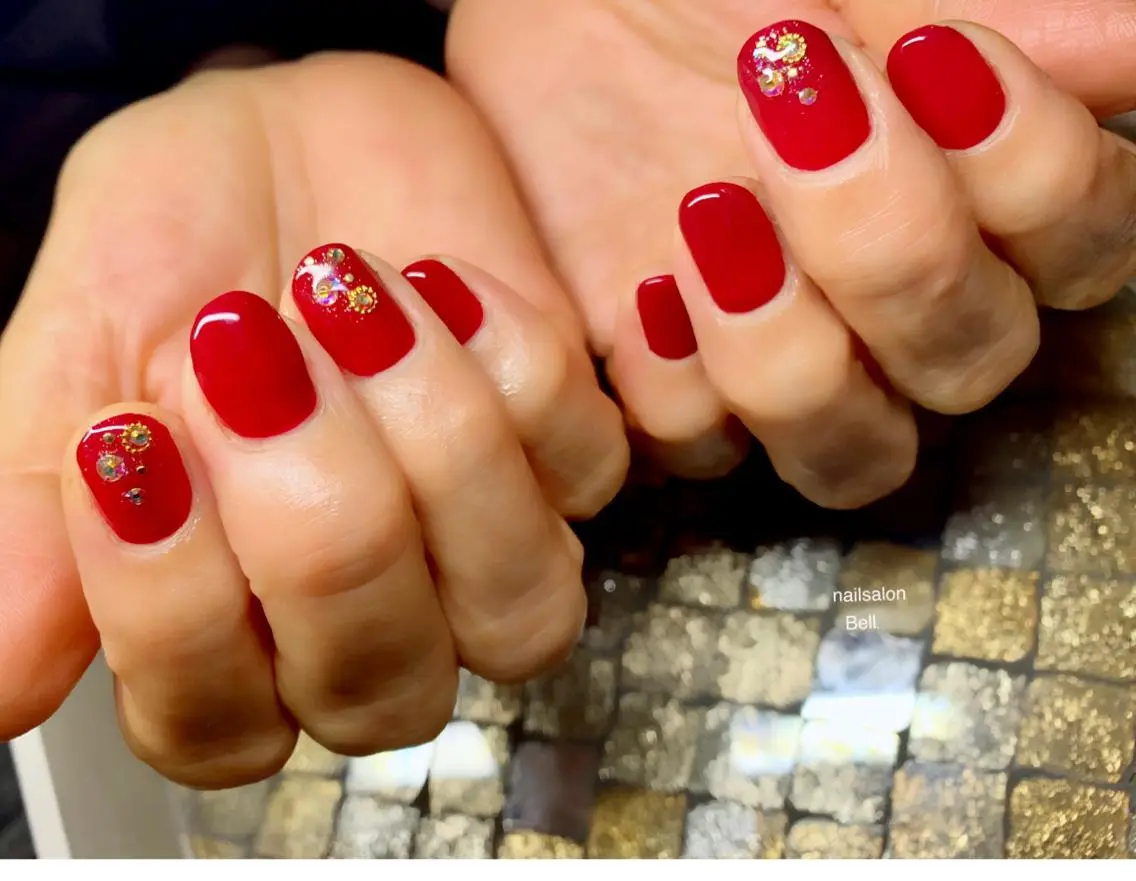 ネイル ハンドネイル Y. Reonaのネイルデザイン