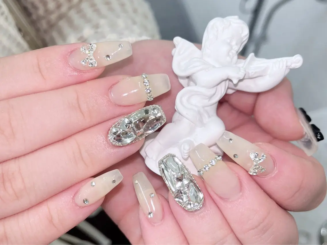 ネイル Glow Nail スカルプ専門店のネイルデザイン