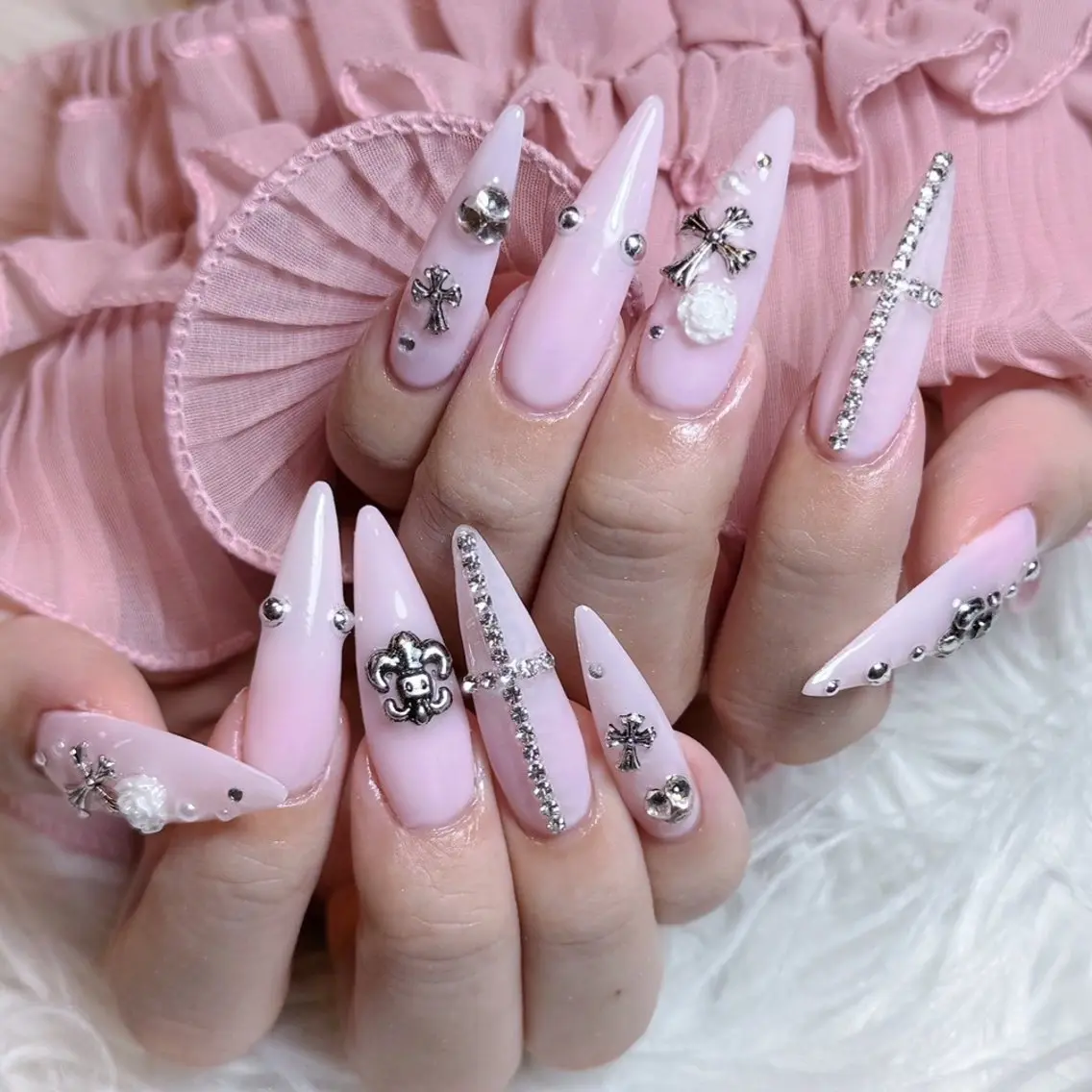 ネイル 🍭Yun nail hyejin🌸のネイルデザイン