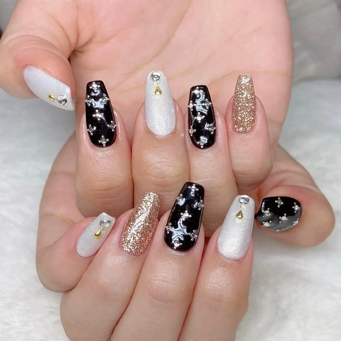 ネイル ハンドネイル ハンドケア ナユキNA.YUKI 池袋店のネイルデザイン