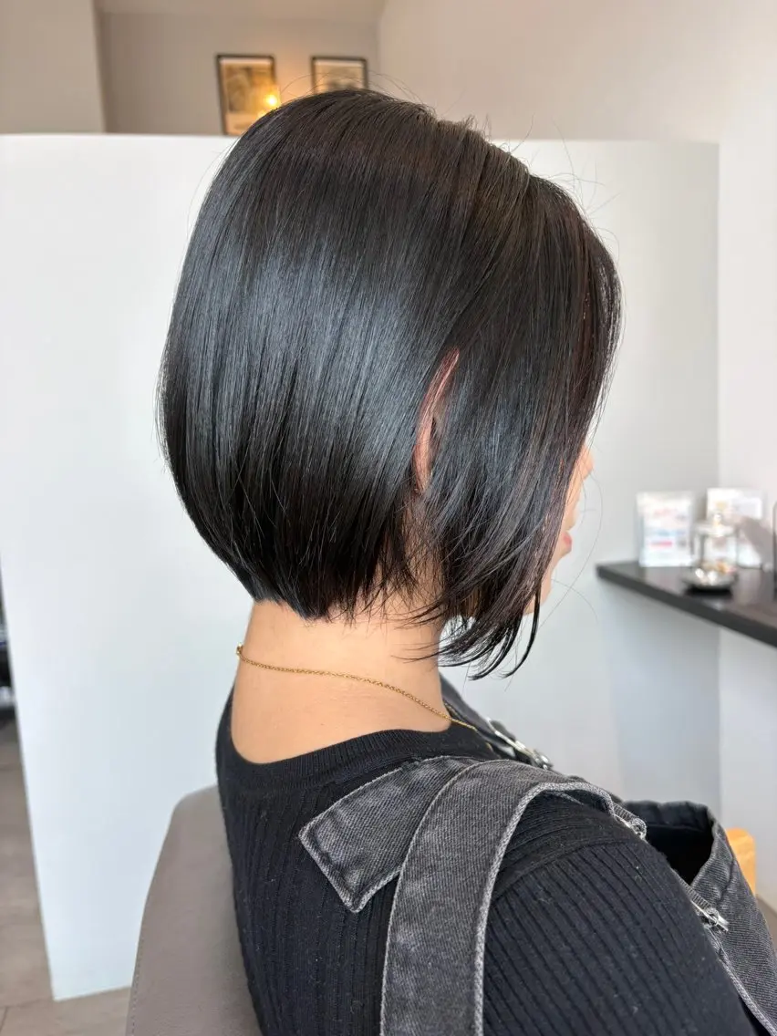 ショート 西本 美華のヘアスタイル