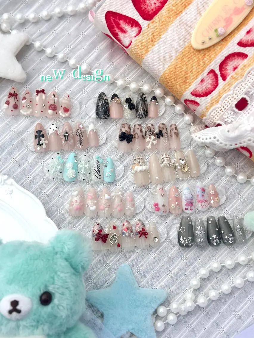 ネイル ハンドネイル nail salon ERHNÉのネイルデザイン
