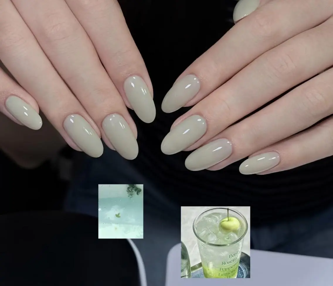 ネイル ハンドネイル 🎀 Ayaka_nailのネイルデザイン