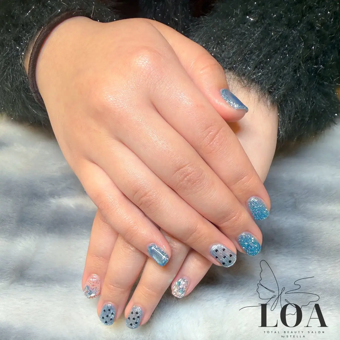 ネイル ハンドネイル LOA🦋 yuraのネイルデザイン