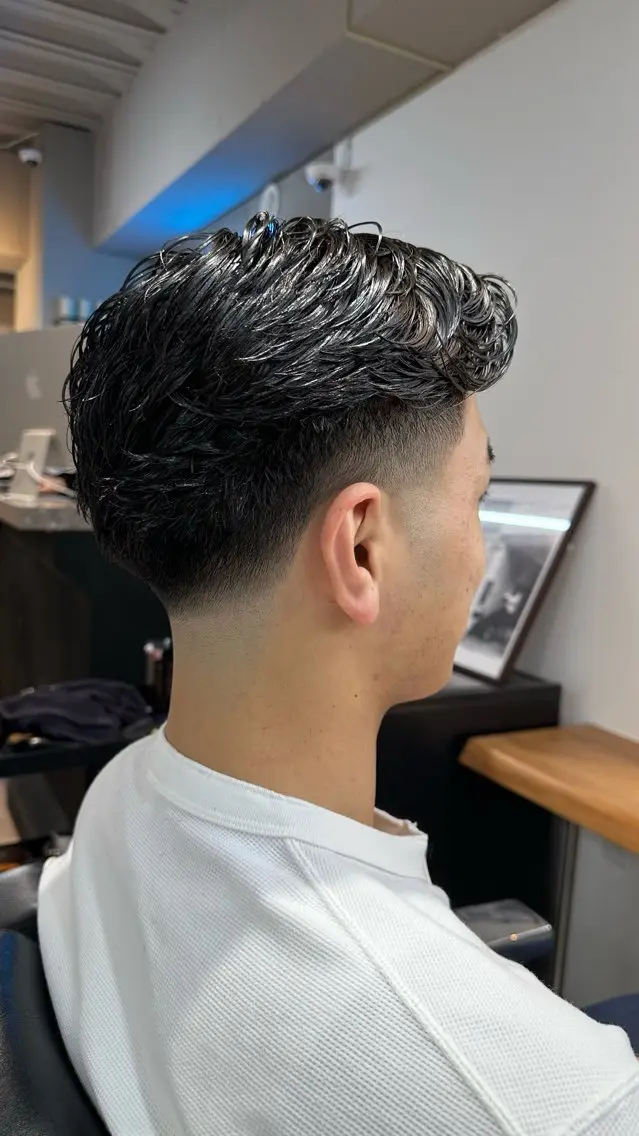 メンズ フェードカット 七三 💥律喜💥/パーマ /メンズ/フェードのヘアスタイル