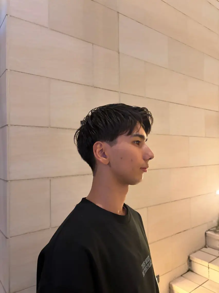 ショート メンズ 東城 利貴のヘアスタイル