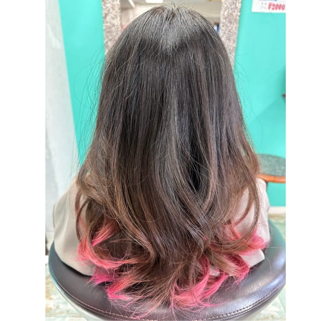ロング 三原 友美のヘアスタイル
