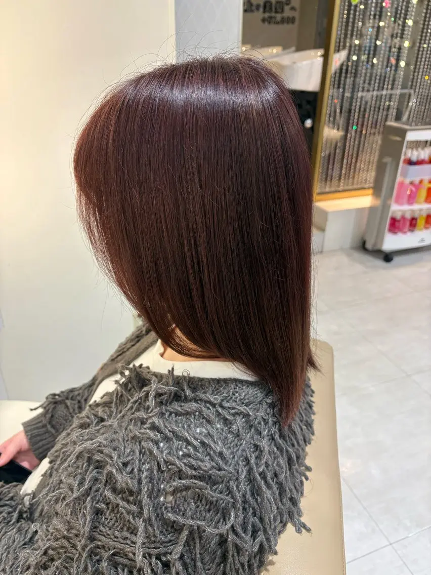 セミロング カラー ヘアカラー 新庄 雪乃のヘアスタイル