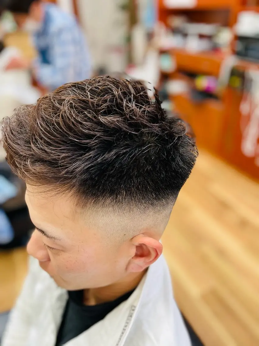 ショート メンズ フェードカット 吉村 拓也のヘアスタイル