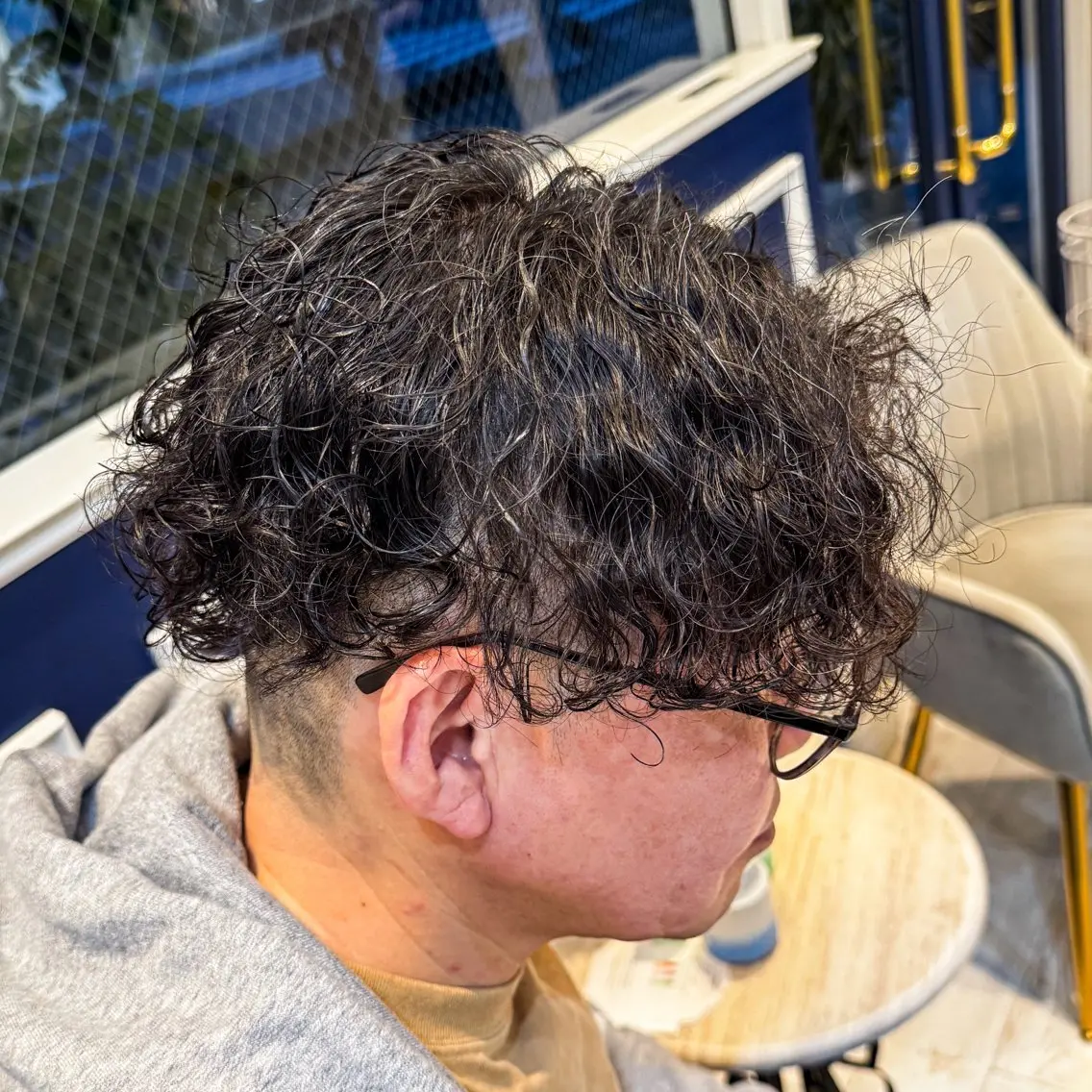 パーマ メンズ メンズパーマ 波巻きパーマ カット 吉田 新平のヘアスタイル