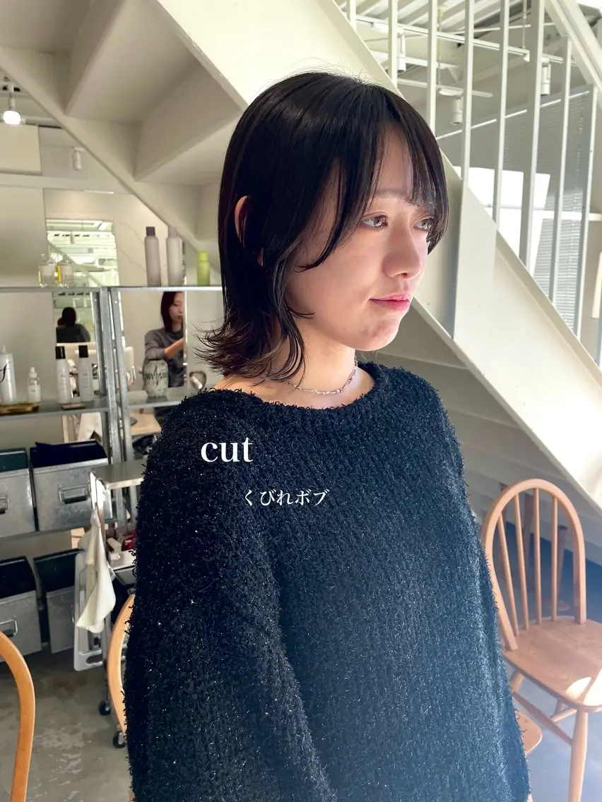 ミディアム ボブ 顔周りカット 峯崎 葵のヘアスタイル