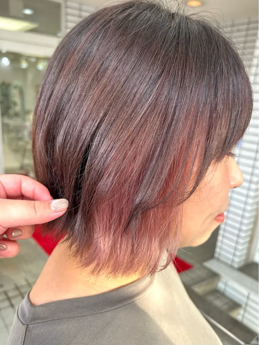 イヤリングカラー+トリートメントの写真
