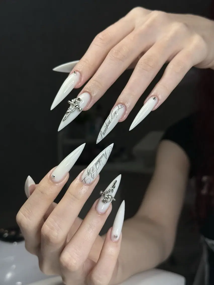 ネイル 長さ出し フレンチネイル グラデーション 韓国ネイル ロングネイル ハンドネイル Josie nail salonのネイルデザイン