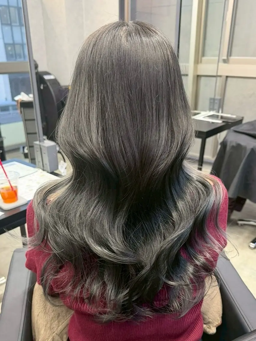 カラー りこ / 透明感カラー🎀🫧のヘアスタイル