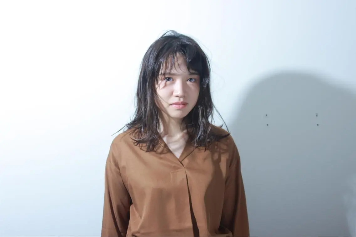 ミディアム カラー パーマ オリーブ系カラー🫒 イノセントヘアのヘアスタイル