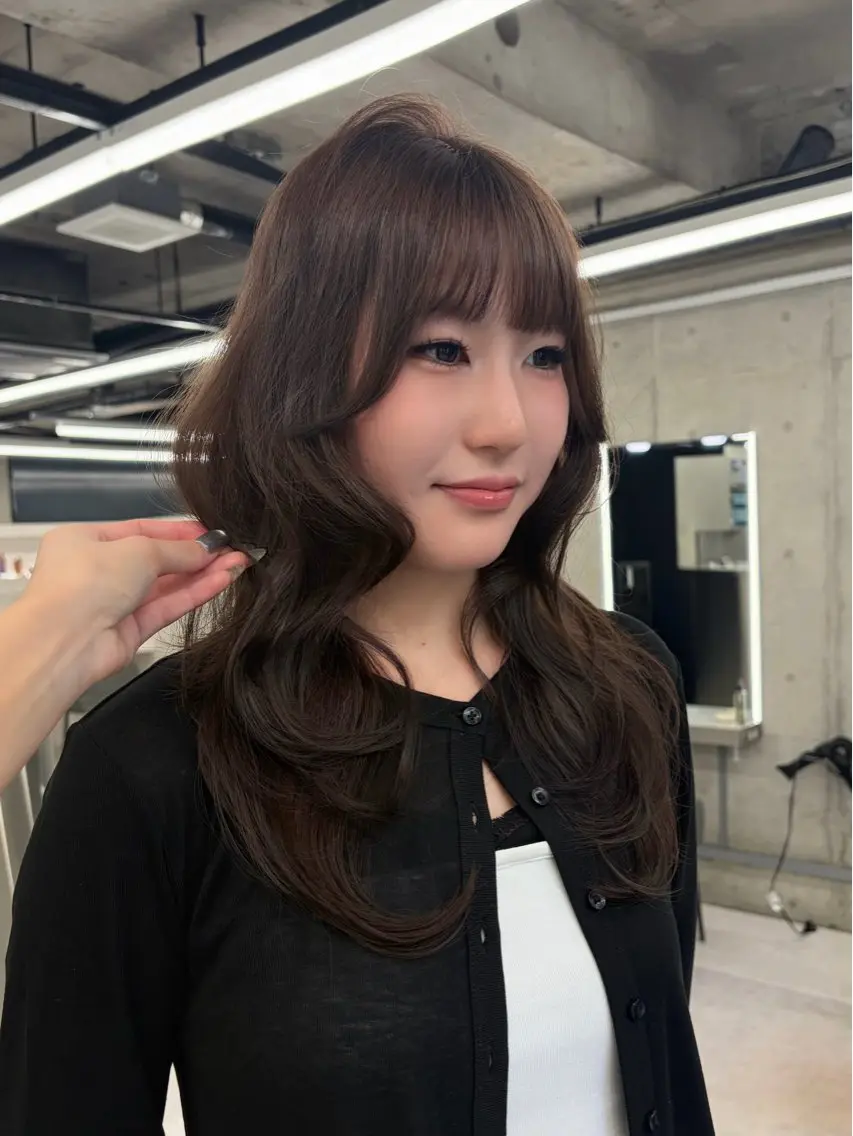 セミロング カット ヘアカラー カラー/エクステ 🤍ルナのヘアスタイル
