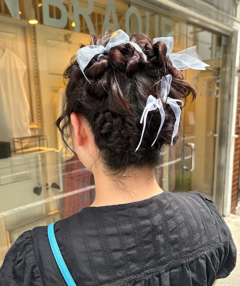 ショート ヘアアレンジ ボブ ヘアセット なぎさ 🎀 / 透明感カラー/心斎橋のヘアスタイル
