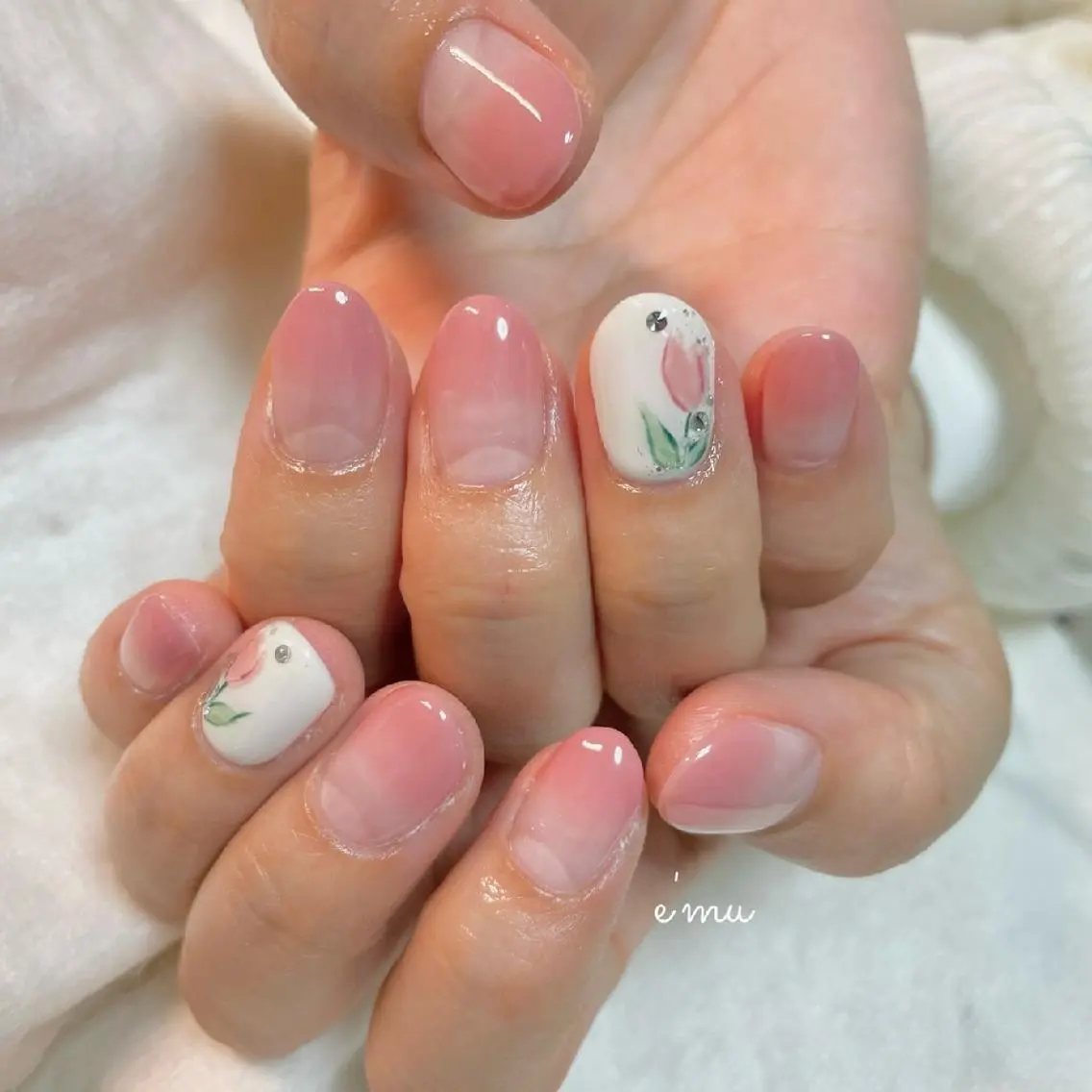 ネイル ピンク 春ネイル ハンドネイル nail salon e'mu💐のネイルデザイン