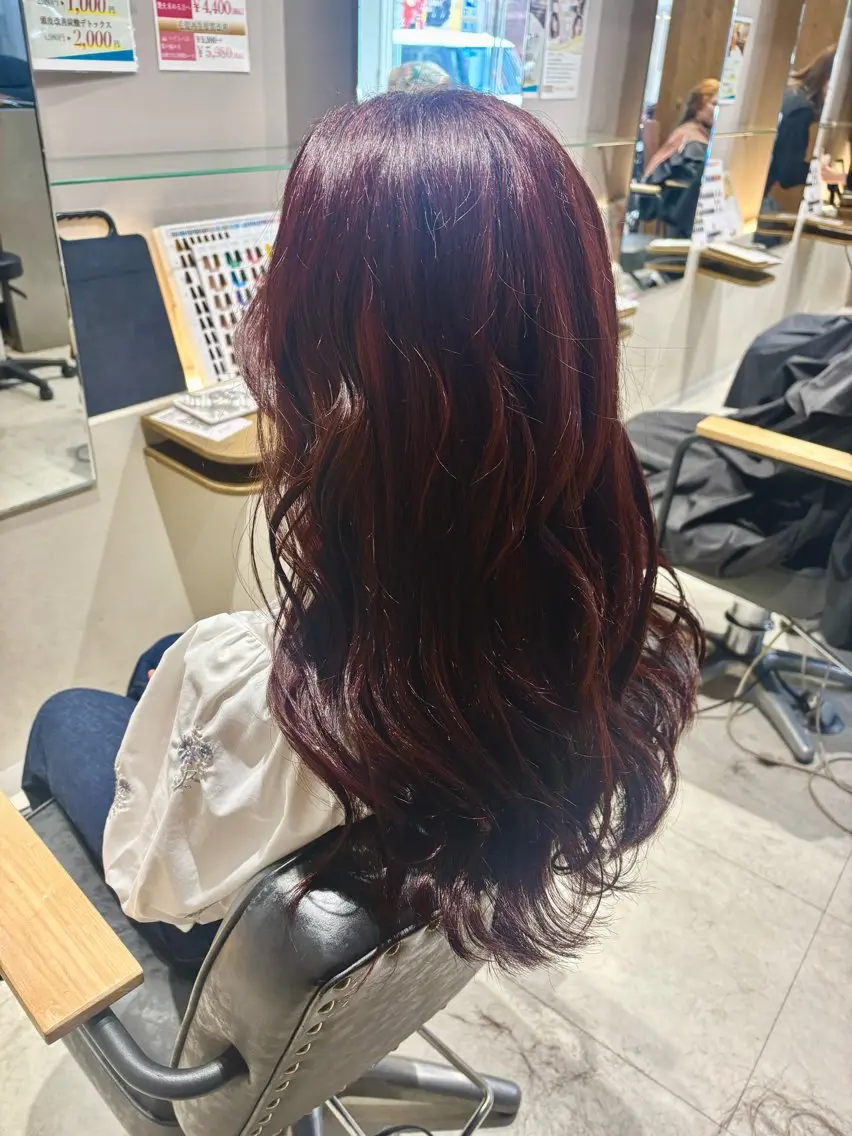 ロング カット ヘアカラー かわいい艶カラー🎀 ナカニシアチカのヘアスタイル