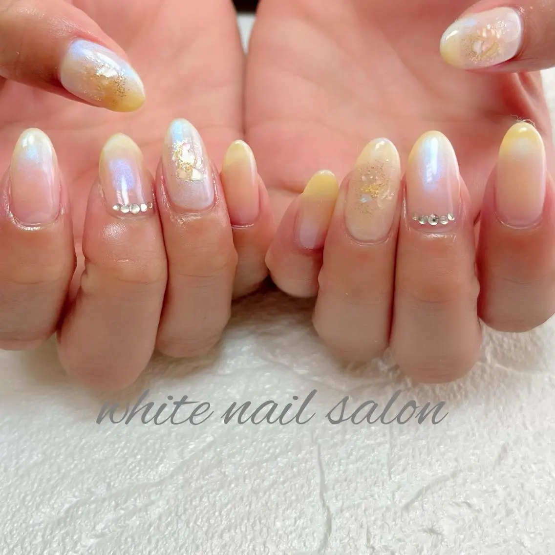 ネイル フットネイル ジェルネイル ハードジェル ラメ(グリッター) 持ち込み ハンドネイル white nail salonのネイルデザイン