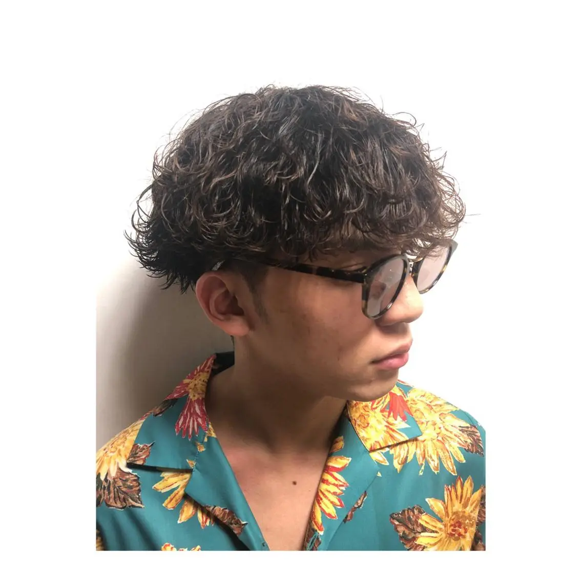 パーマ メンズ メンズパーマ 波巻きパーマ カット パーマ トリートメント メンズパーマ 次元のヘアスタイル