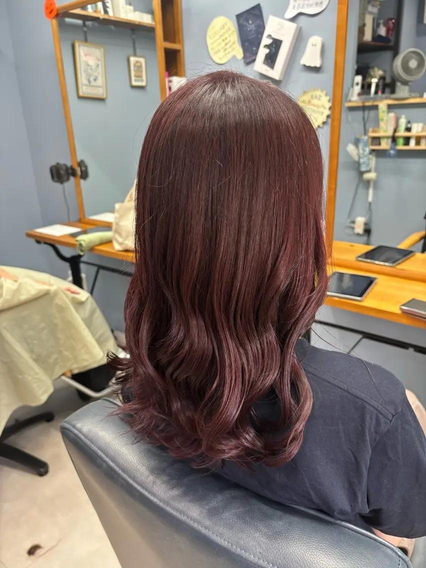ショート カラー ブリーチ ブリーチなしカラー ピンクカラー カット ヘアカラー トリートメント つばた みゆ🦋のヘアスタイル