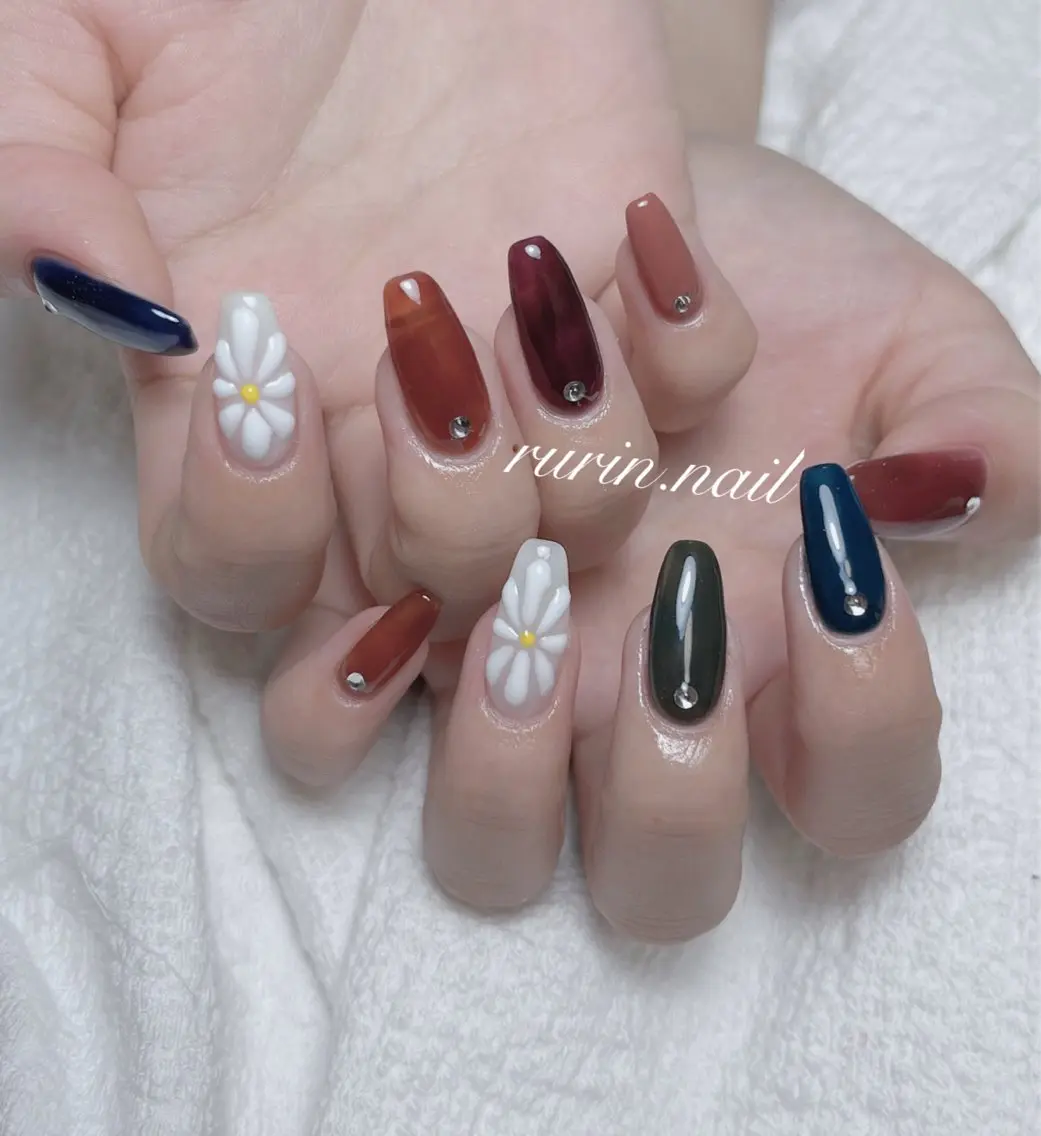 ネイル ハンドネイル ルリン サロン💅のネイルデザイン