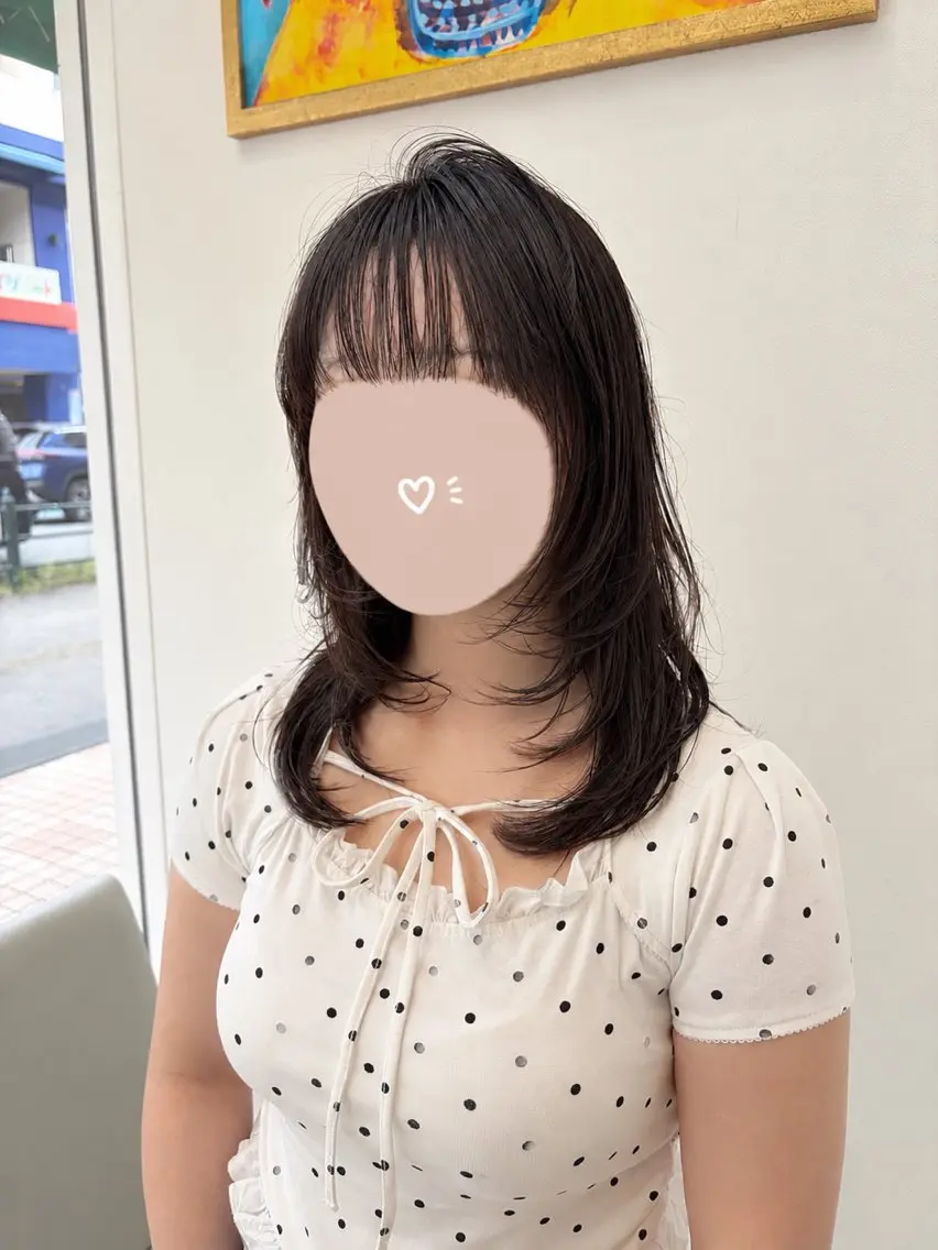 ミディアム 顔周りカット レイヤーカット 髙木 みのりのヘアスタイル