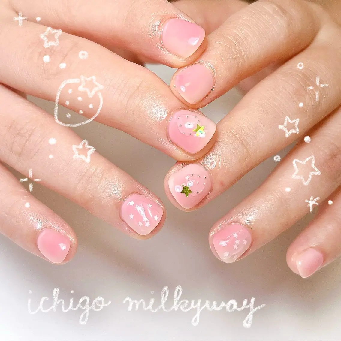 ネイル ハンドネイル いちごパフェ ゆいのネイルデザイン
